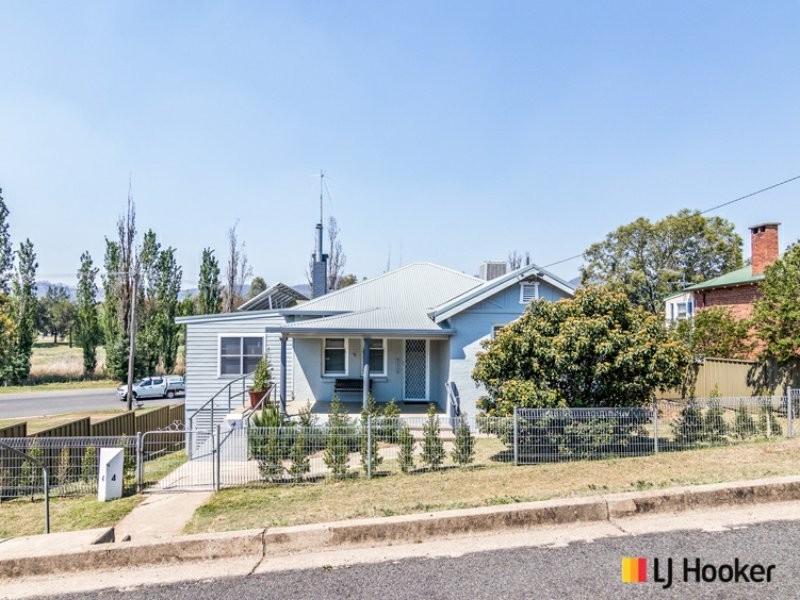 4 Church Street, West Tamworth NSW 2340