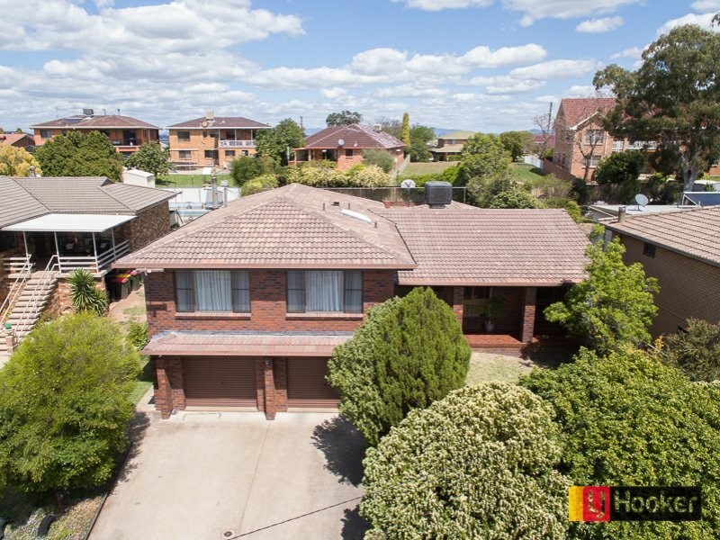 10 Amaroo Road, Tamworth NSW 2340