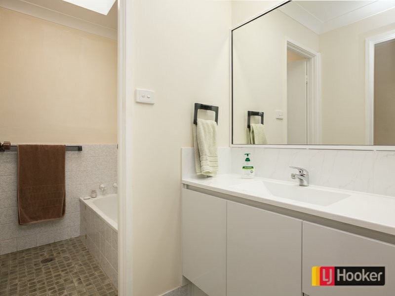 10 Amaroo Road, Tamworth NSW 2340