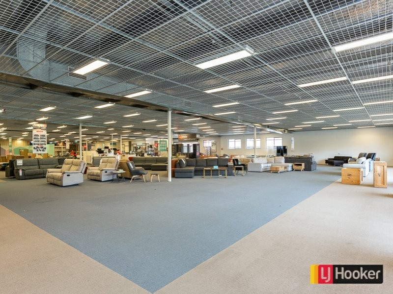 174-176 Peel Street, Tamworth NSW 2340
