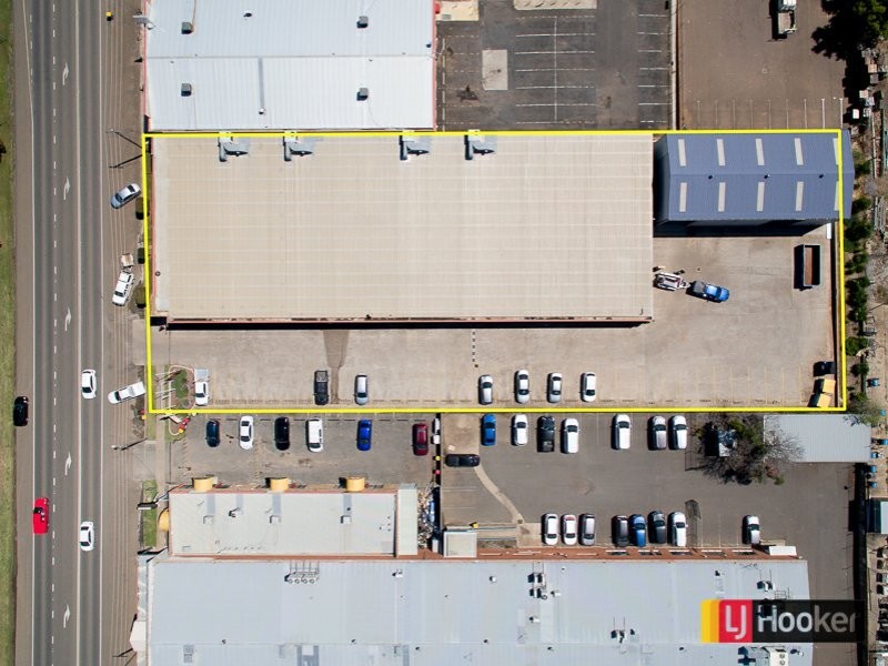 174-176 Peel Street, Tamworth NSW 2340
