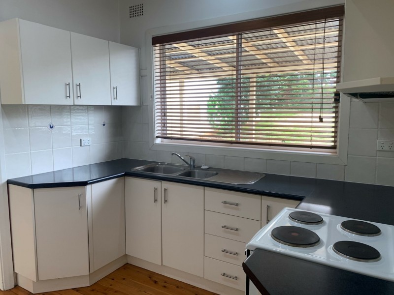 16 Sapphire Crescent, Tamworth NSW 2340