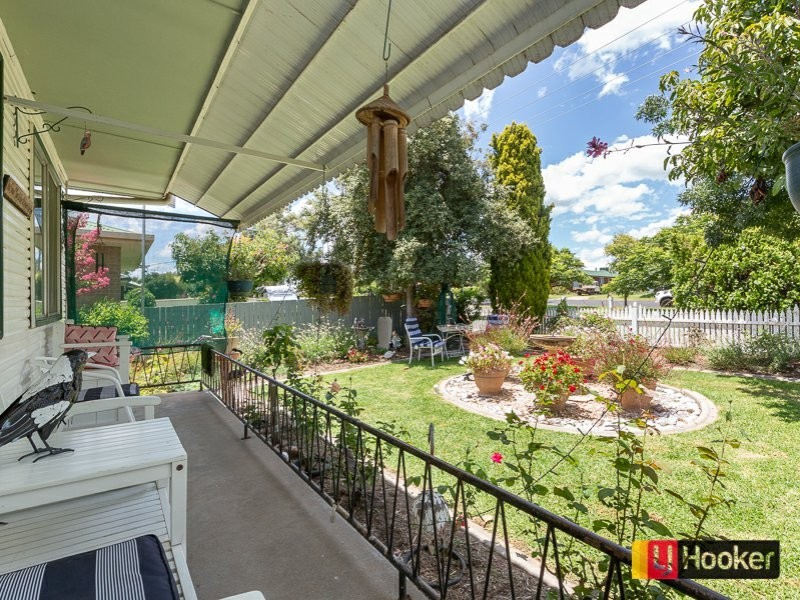 36 Denman Avenue, Kootingal NSW 2352