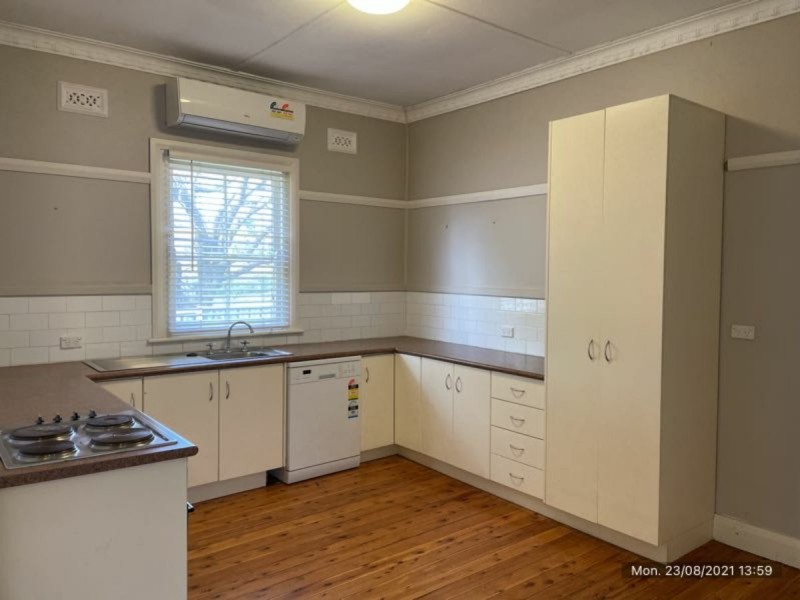 39 Gipps Street, Tamworth NSW 2340