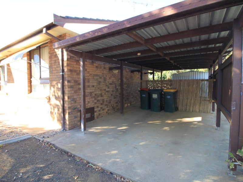 9 Yangoora Street, Tamworth NSW 2340