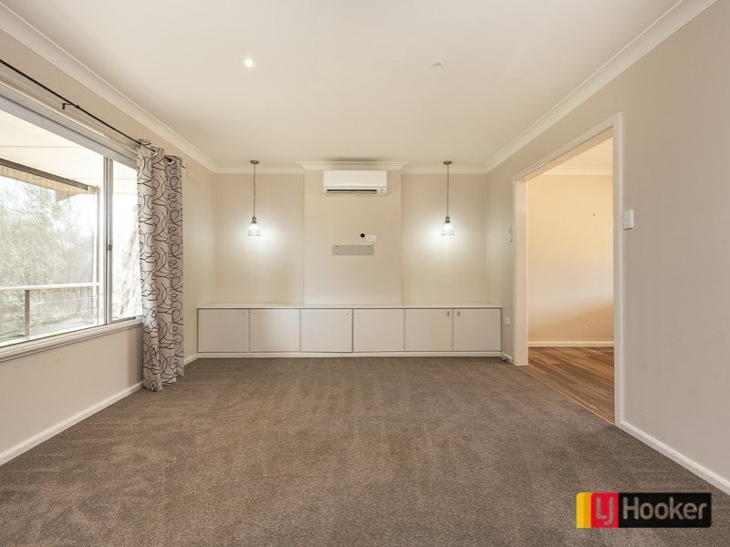 10 Gladys Street, Tamworth NSW 2340