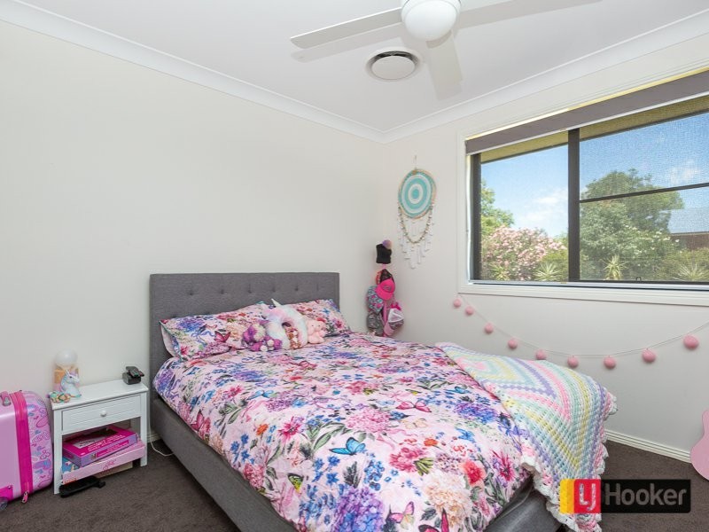 8 Landsborough Close, Tamworth NSW 2340