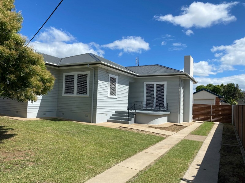 19 Willis Street, Tamworth NSW 2340