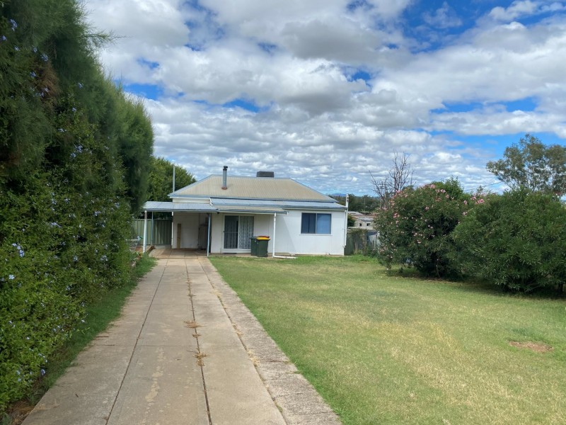 413 Armidale Road, Tamworth NSW 2340