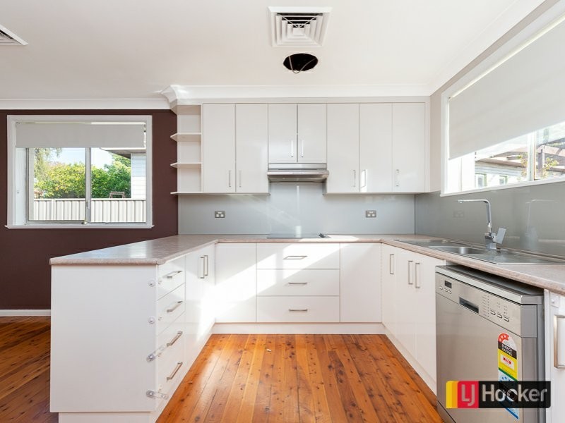 42 Wilburtree, Tamworth NSW 2340