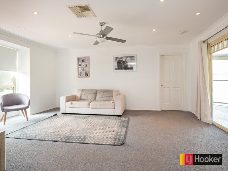 29 The Retreat, Tamworth NSW 2340