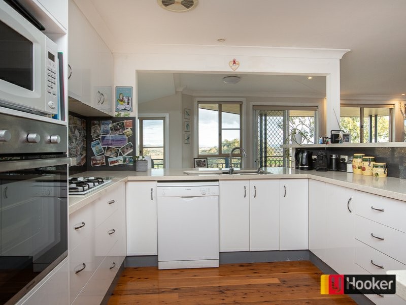 9 Glenview Place, Tamworth NSW 2340