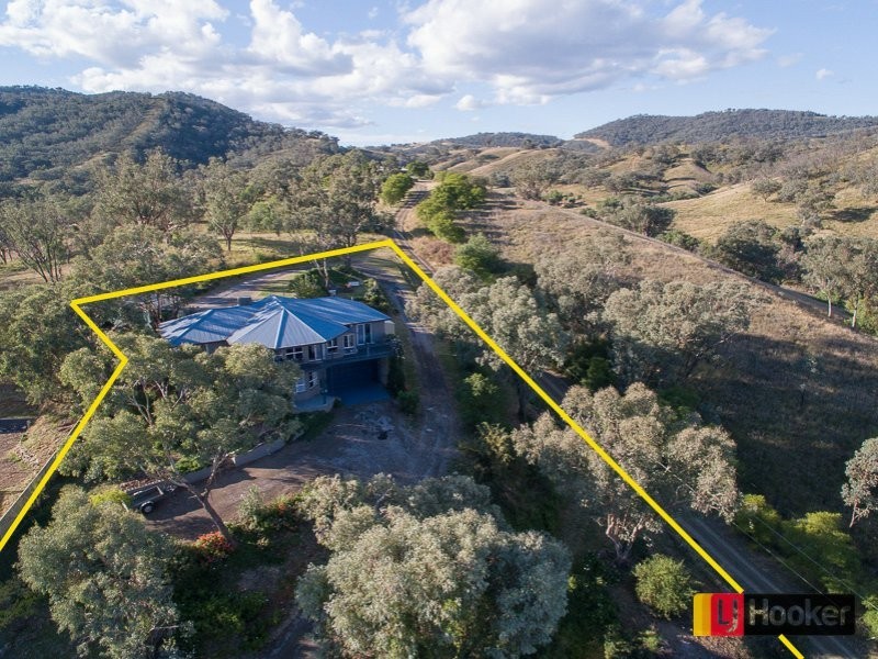 9 Glenview Place, Tamworth NSW 2340