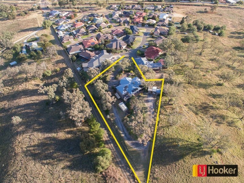 9 Glenview Place, Tamworth NSW 2340