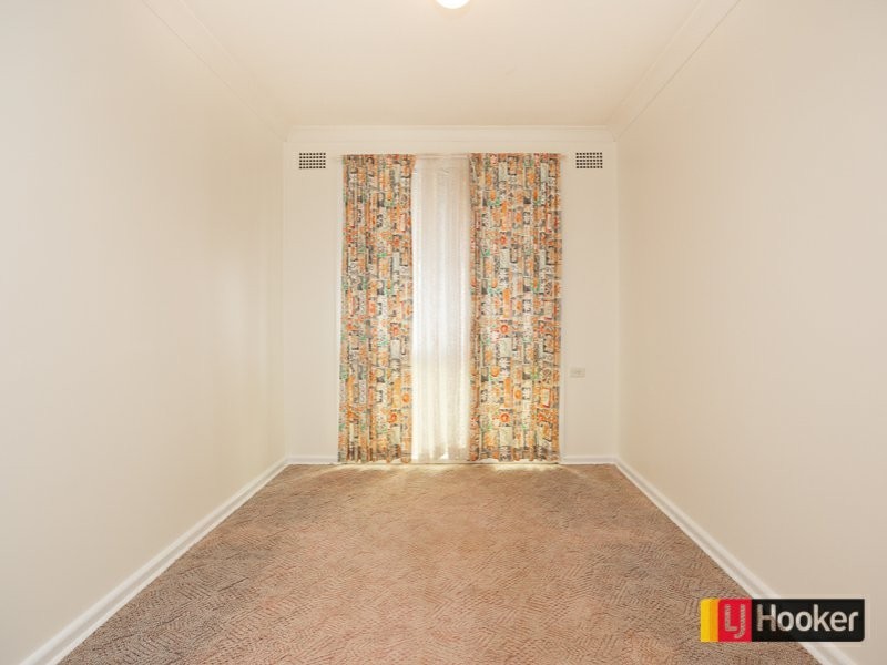 2 Fraser Crescent, Tamworth NSW 2340