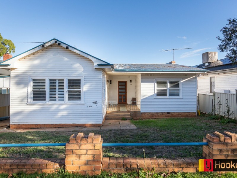 205 Carthage Street, East Tamworth NSW 2340