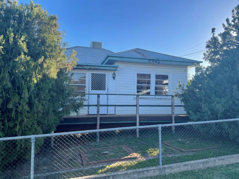 22 Railway Street, Nemingha NSW 2340