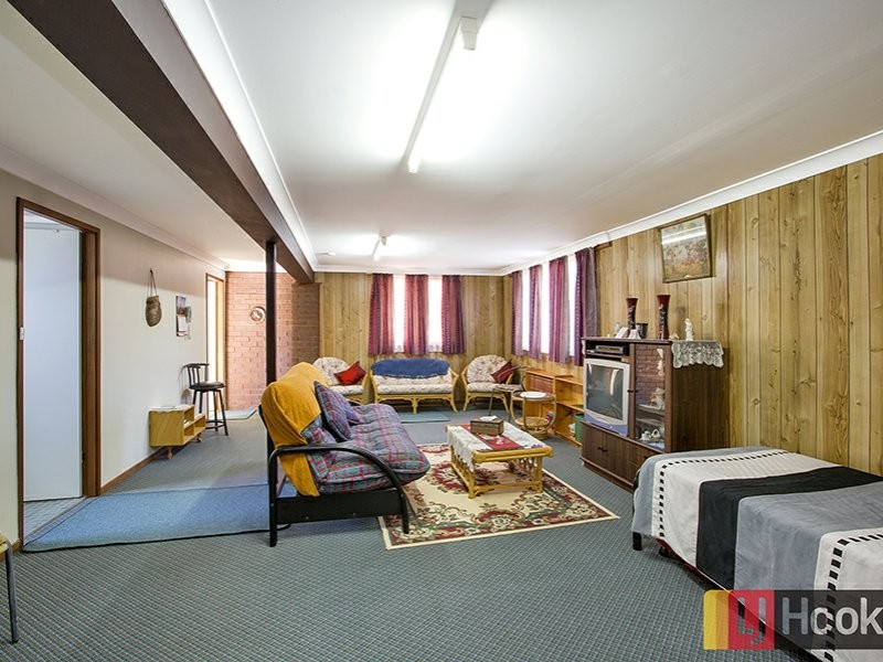 9 Amaroo Road, Tamworth NSW 2340