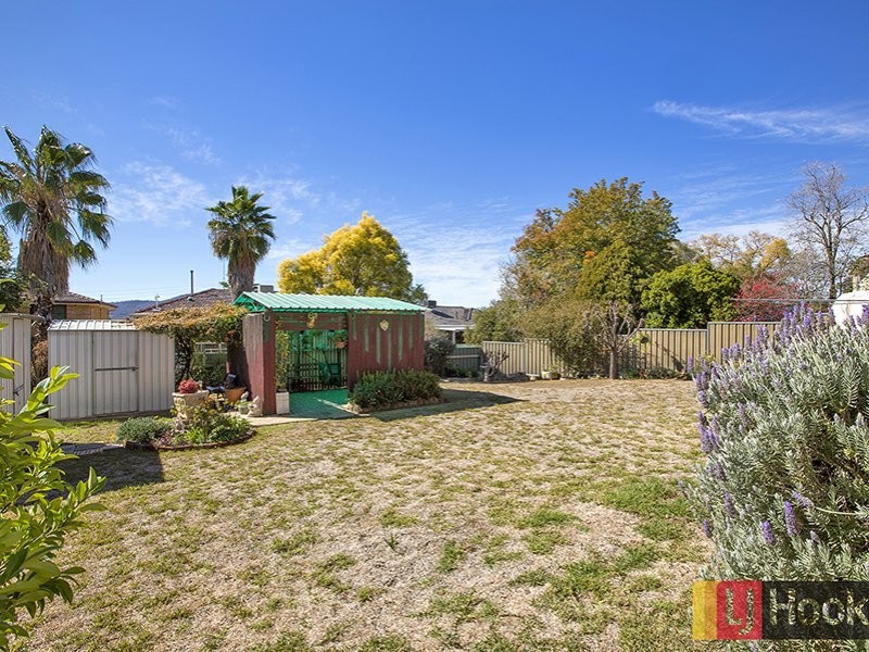 9 Amaroo Road, Tamworth NSW 2340
