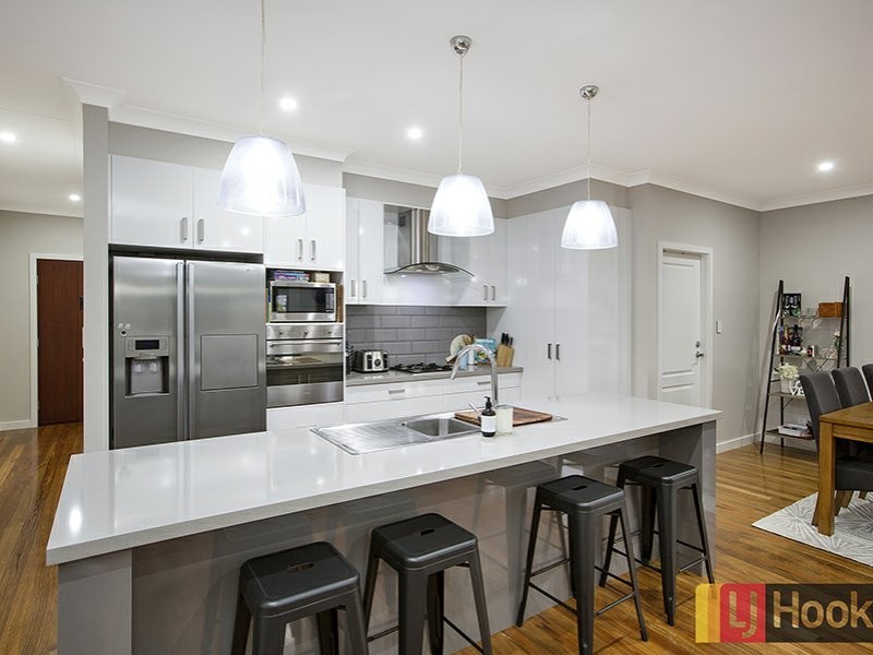 3 Illawarra Place, Calala NSW 2340