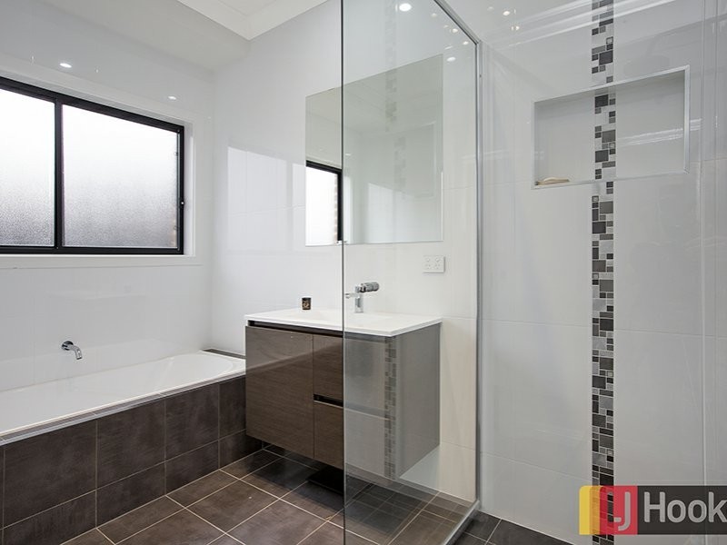 3 Illawarra Place, Calala NSW 2340