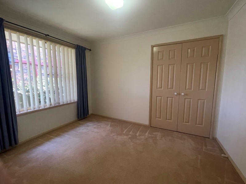 8 Caloola Street, Hillvue NSW 2340