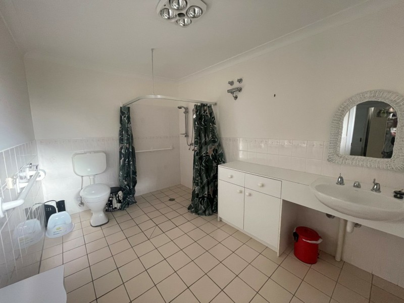 33 Harrier Parade, Calala NSW 2340