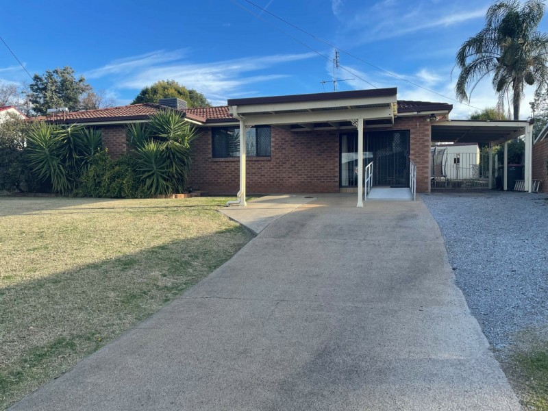 33 Harrier Parade, Calala NSW 2340