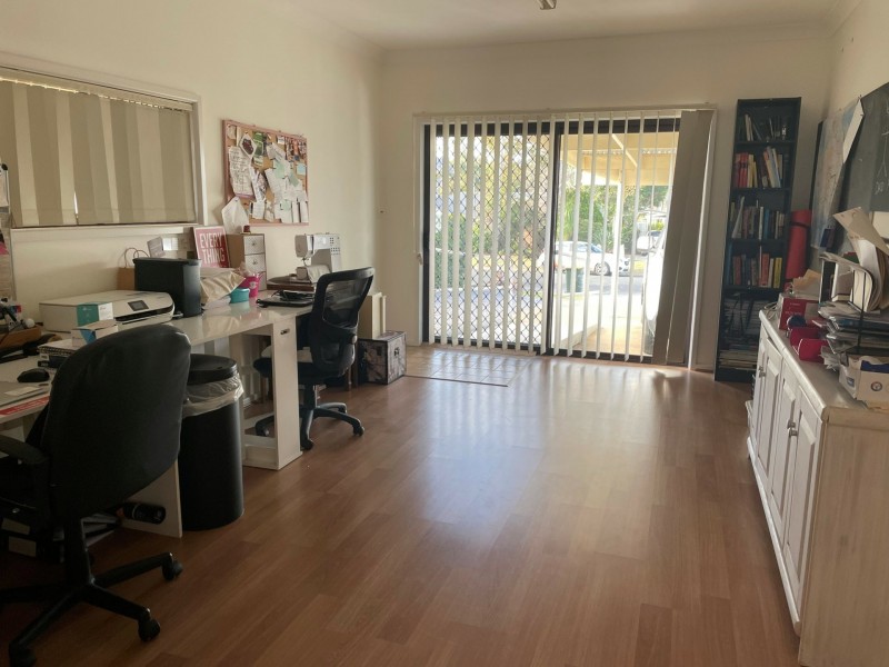 33 Harrier Parade, Calala NSW 2340