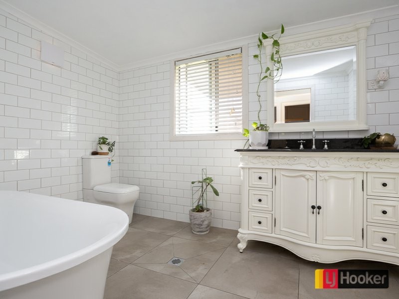 34-36 Canning Street, Woolomin NSW 2340