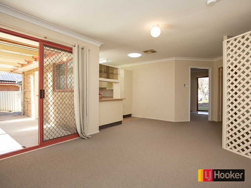 14 Caley Close, Tamworth NSW 2340