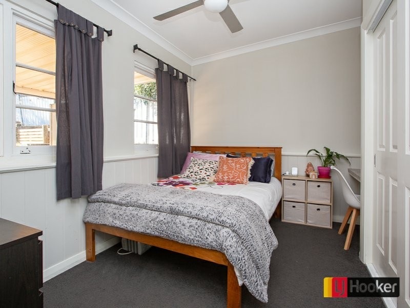 14 Dowell Avenue, North Tamworth NSW 2340