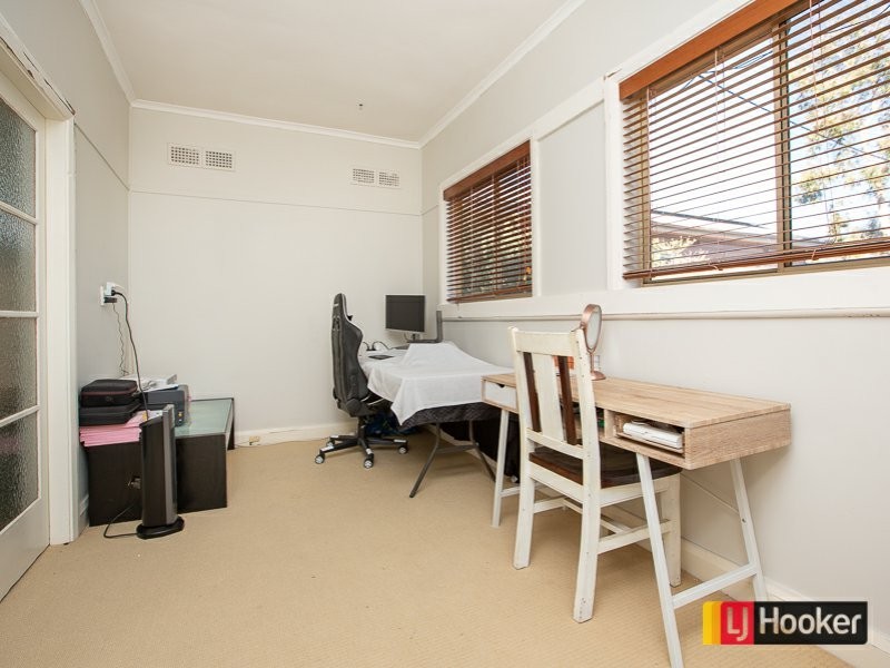 14 Dowell Avenue, North Tamworth NSW 2340