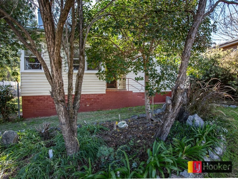 14 Dowell Avenue, North Tamworth NSW 2340