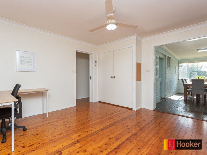 4 Waree Drive, Tamworth NSW 2340