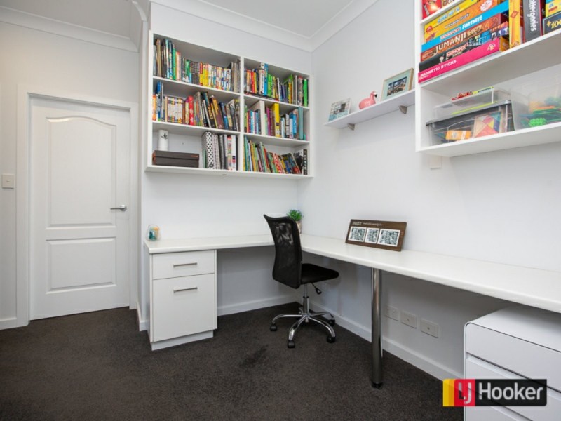 18 Horseshoe Place, Tamworth NSW 2340