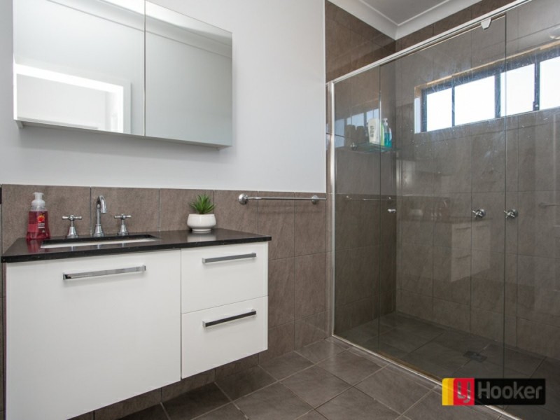 18 Horseshoe Place, Tamworth NSW 2340