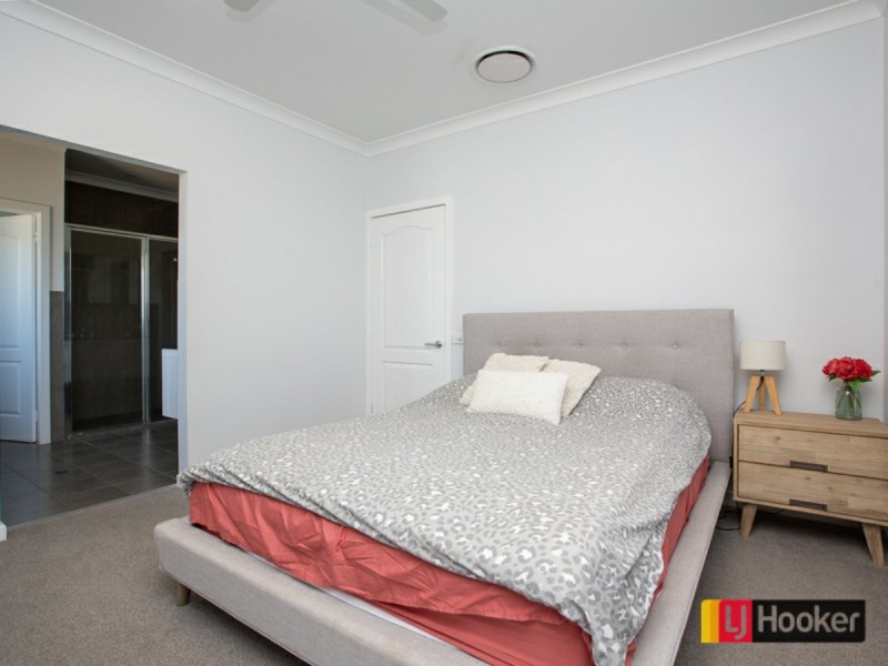 18 Horseshoe Place, Tamworth NSW 2340