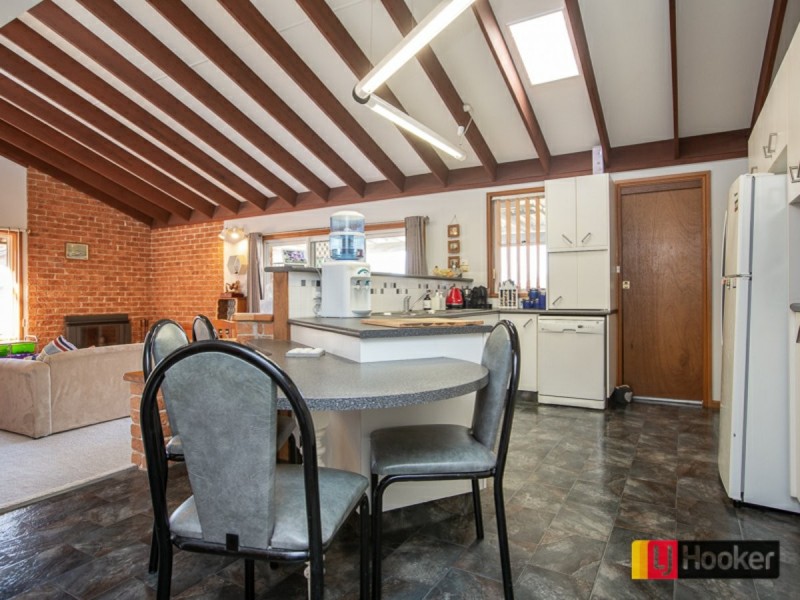 10a Bandalong Street, Hillvue NSW 2340