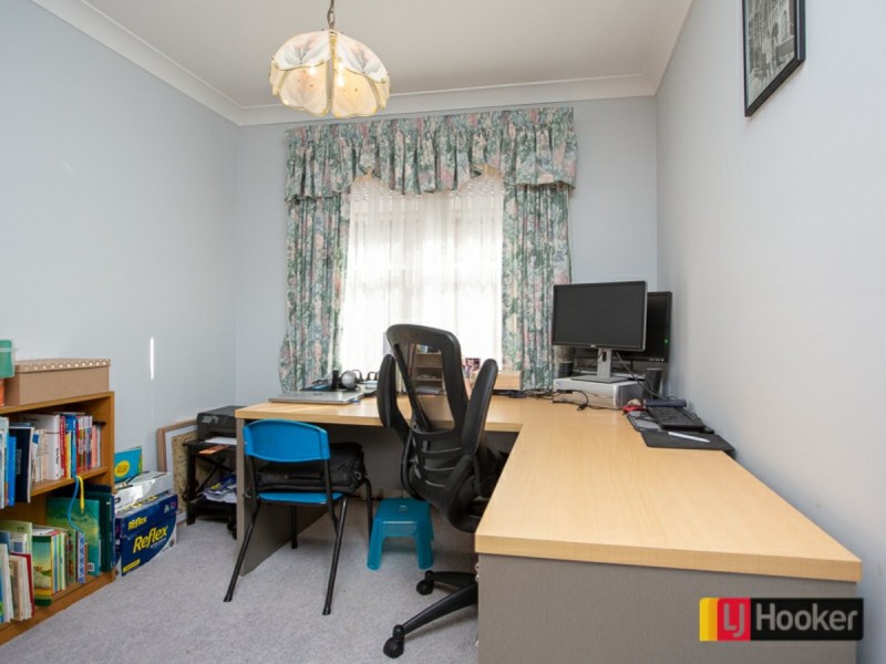 10a Bandalong Street, Hillvue NSW 2340