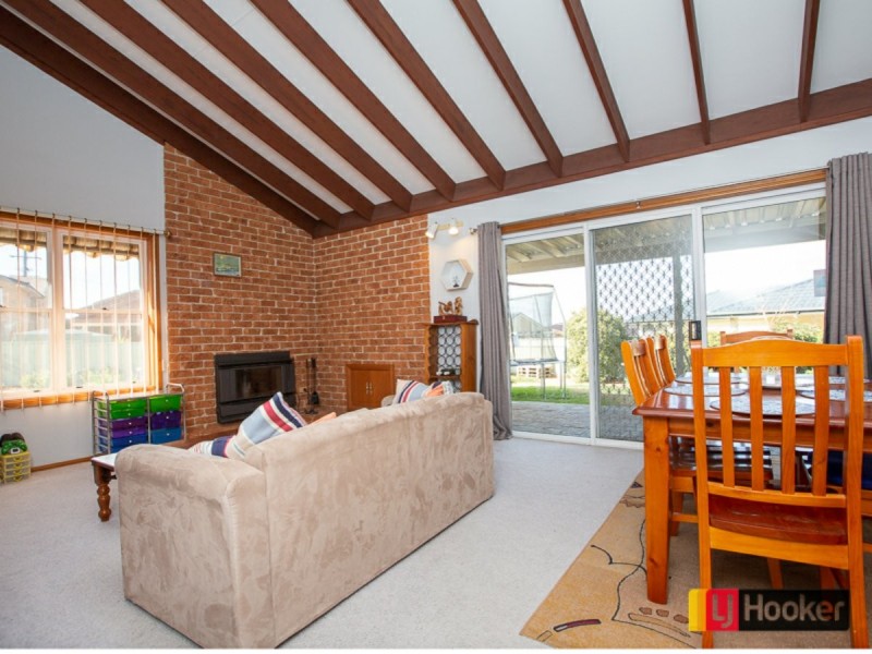 10a Bandalong Street, Hillvue NSW 2340