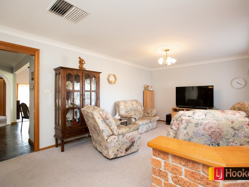 10a Bandalong Street, Hillvue NSW 2340