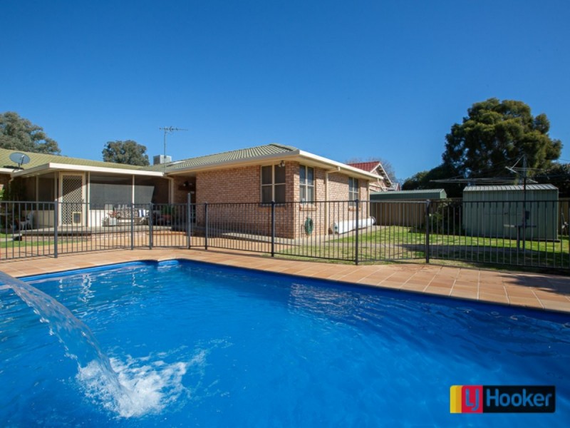 14 Paton Street, Tamworth NSW 2340