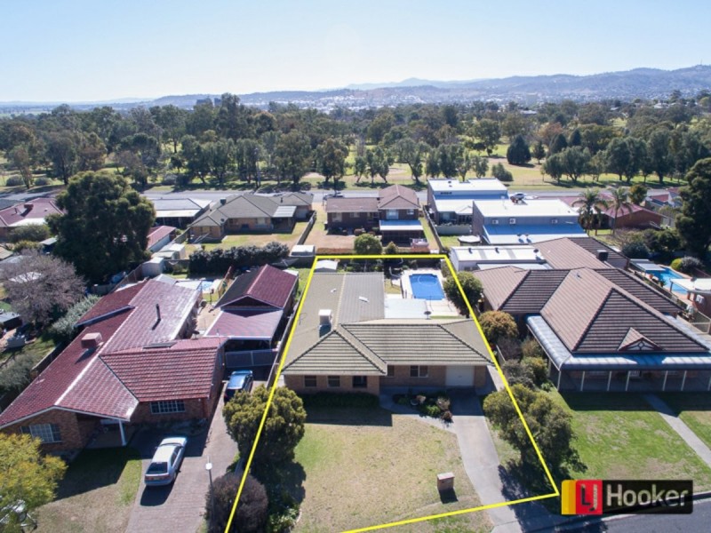 14 Paton Street, Tamworth NSW 2340