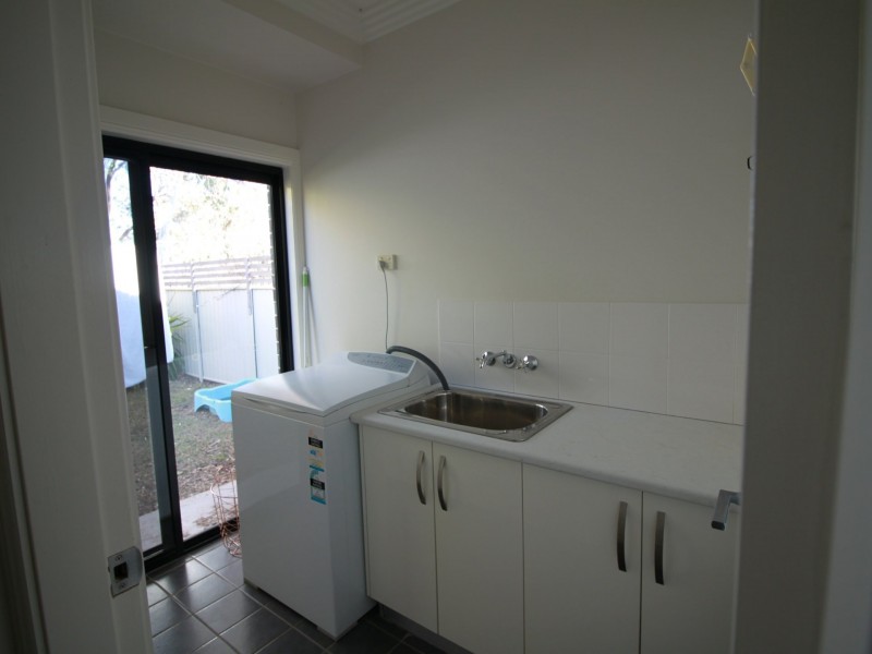 33 Fishermans Place, Oxley Vale NSW 2340