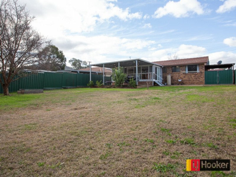 13 Angela Street, East Tamworth NSW 2340