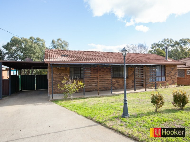 13 Angela Street, East Tamworth NSW 2340