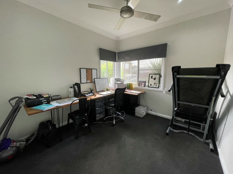 21 Parry Street, West Tamworth NSW 2340