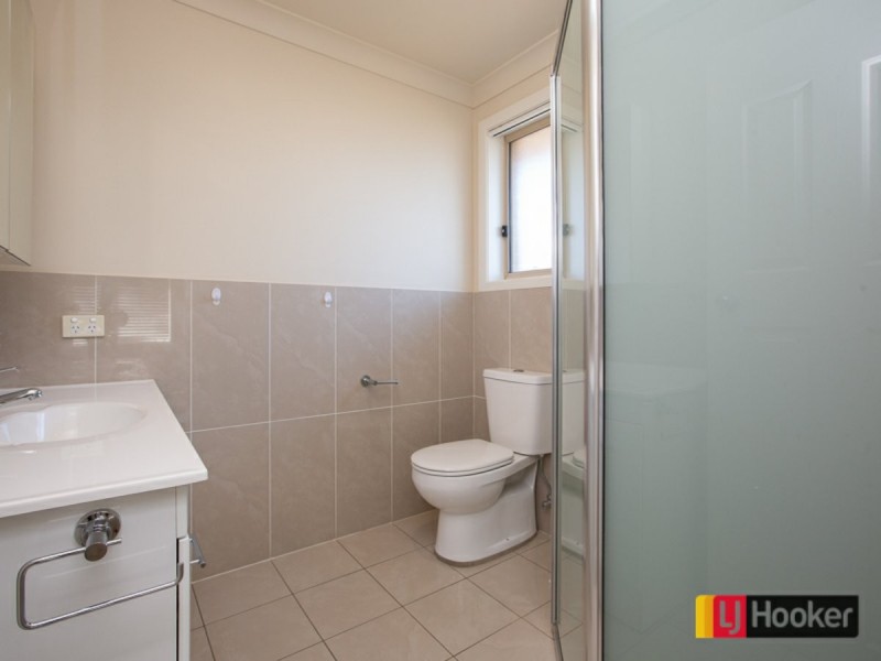 14 Karenvar Ave, Calala NSW 2340