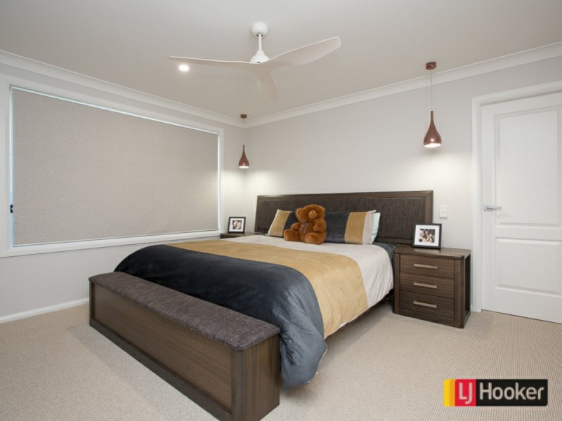 25 Lambrusco Way, North Tamworth NSW 2340